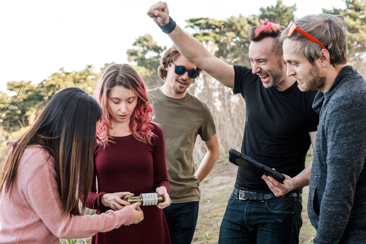Team jubelt nach gewonnener Challenge